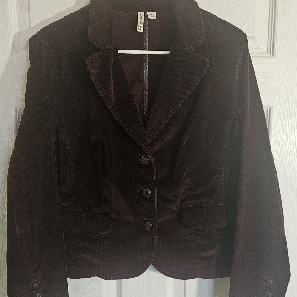 St. John's Bay Womans Petite Mediim Burgundy Corduroy 3 Button Winterwear Blazer